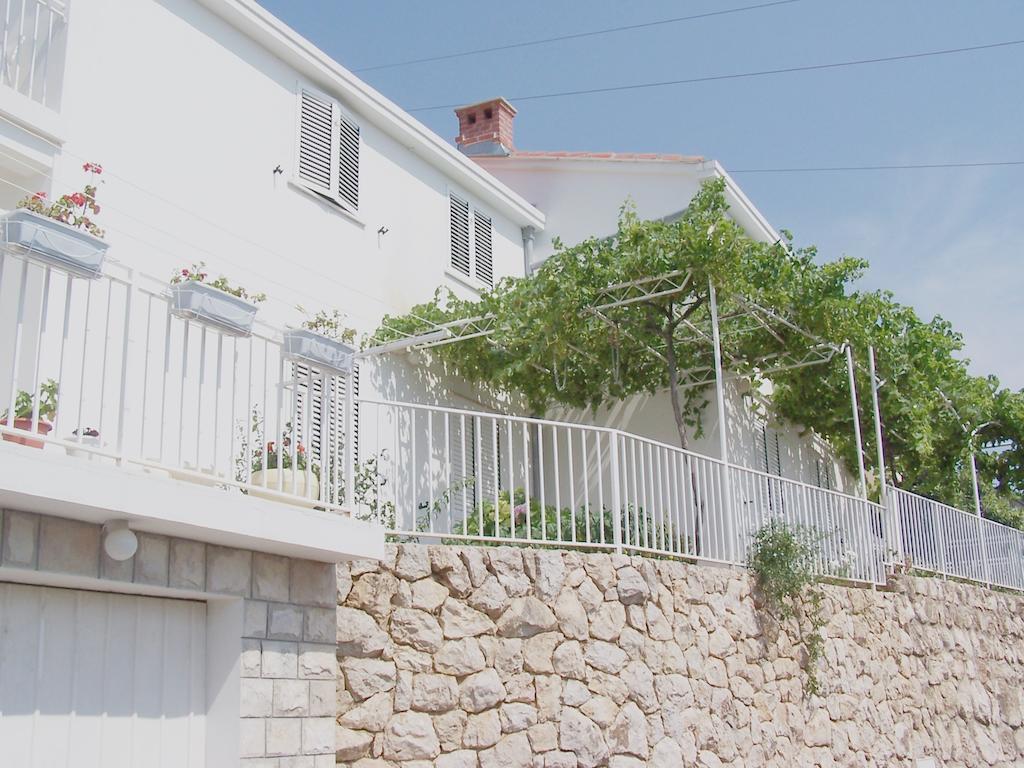 מליני Seven Seas Apartments מראה חיצוני תמונה
