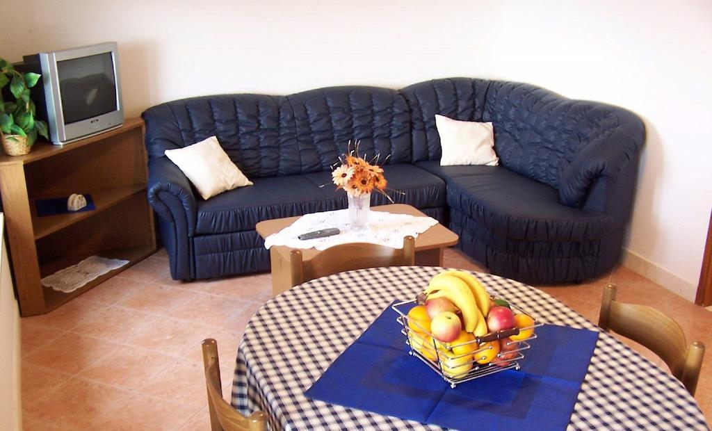 מליני Seven Seas Apartments חדר תמונה